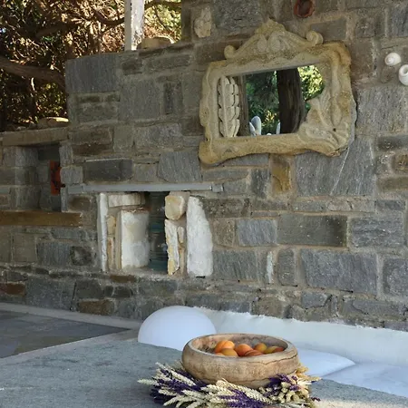 Executive Paros Villa: Beachfront Supreme With Private Pool