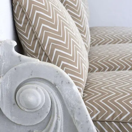 Executive Paros Villa: Beachfront Supreme With Private Pool *