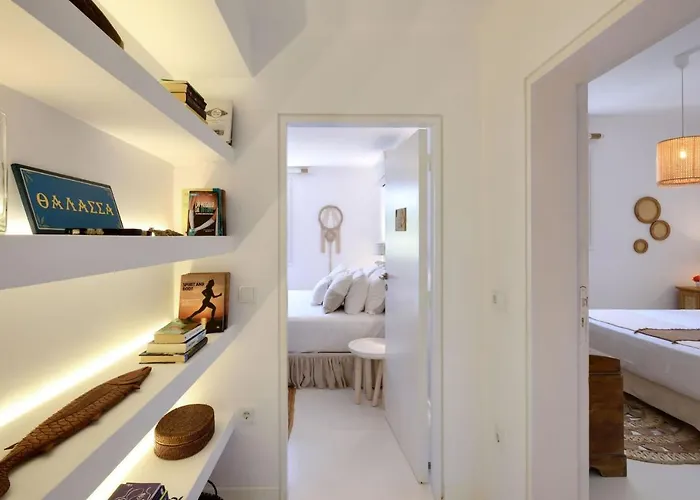 Executive Paros 5 Bedrooms Beachfront Supreme Beachfront Sea Views&private Pool * Ambelas