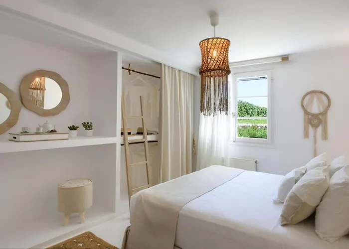 Villa Executive Paros 5 Bedrooms Beachfront Supreme Beachfront Sea Views&private Pool *