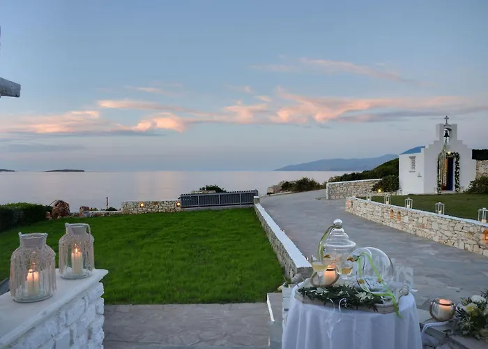 Villa Executive Paros 5 Bedrooms Beachfront Supreme Beachfront Sea Views&private Pool Ambelas