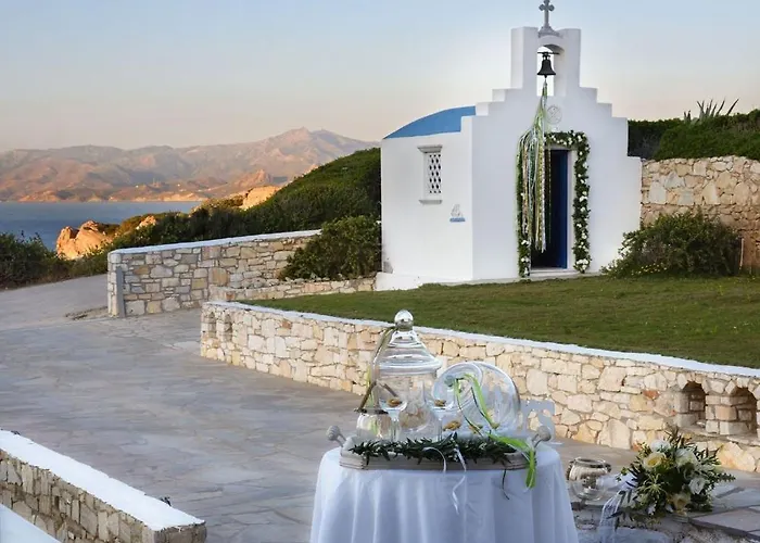 Executive Paros 5 Bedrooms Beachfront Supreme Beachfront Sea Views&private Pool