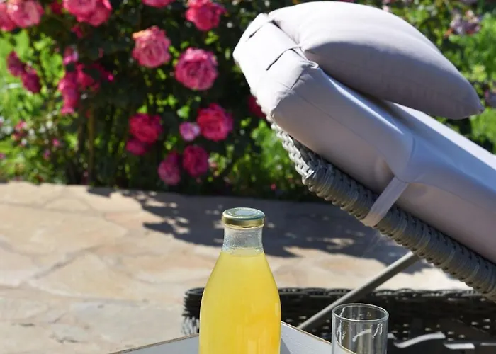 Executive Paros 5 Bedrooms Beachfront Supreme Beachfront Sea Views&private Pool *