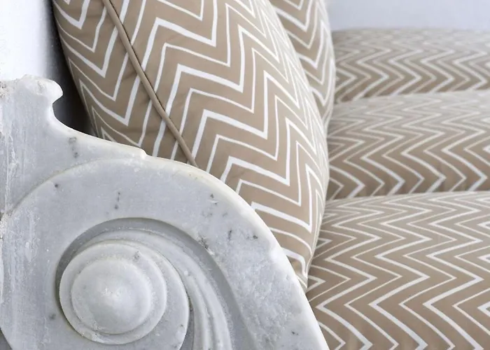 Executive Paros 5 Bedrooms Beachfront Supreme Beachfront Sea Views&private Pool *