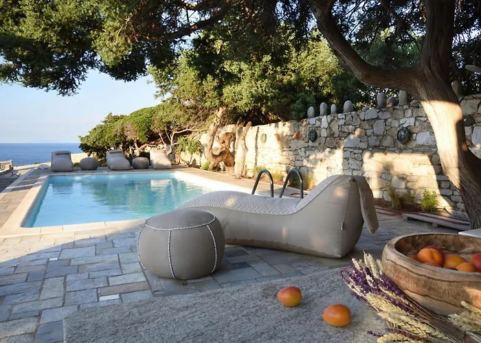 Executive Paros 5 Bedrooms Beachfront Supreme Beachfront Sea Views&private Pool Villa Ambelas