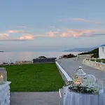 Executive Paros 5 Bedrooms Beachfront Supreme Beachfront Sea * Ambelas