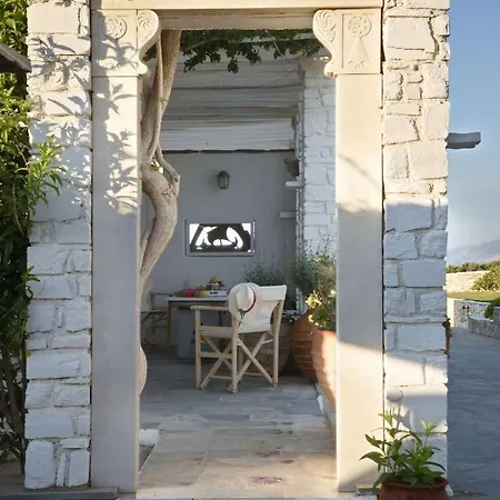 Executive Paros 5 Bedrooms Beachfront Supreme Beachfront Sea * Ambelas