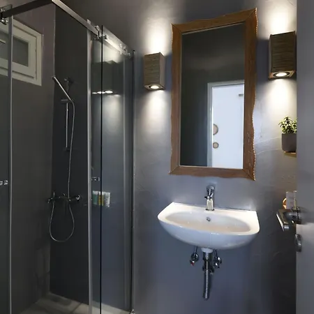 Executive Paros 5 Bedrooms Beachfront Supreme Beachfront Sea Ambelas