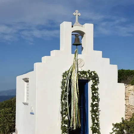 Executive Paros 5 Bedrooms Beachfront Supreme Beachfront Sea Vila