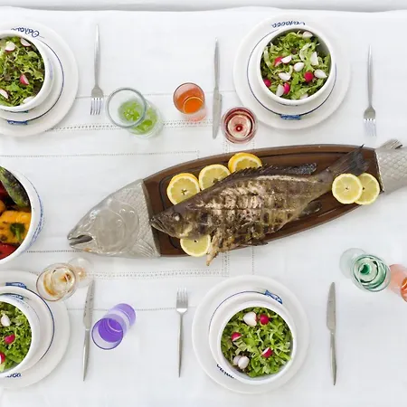 Vila Executive Paros 5 Bedrooms Beachfront Supreme Beachfront Sea Ambelas