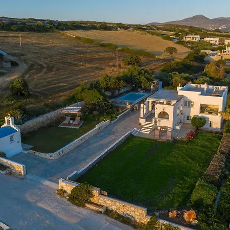 Executive Paros 5 Bedrooms Beachfront Supreme Beachfront Sea *