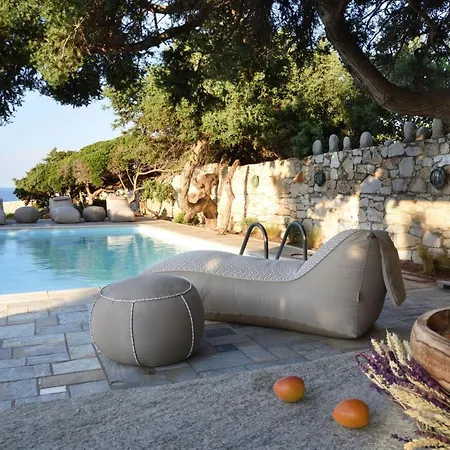 Executive Paros 5 Bedrooms Beachfront Supreme Beachfront Sea Vila Ambelas