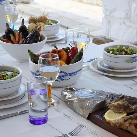 Executive Paros Villa: Beachfront Supreme With Private Pool *