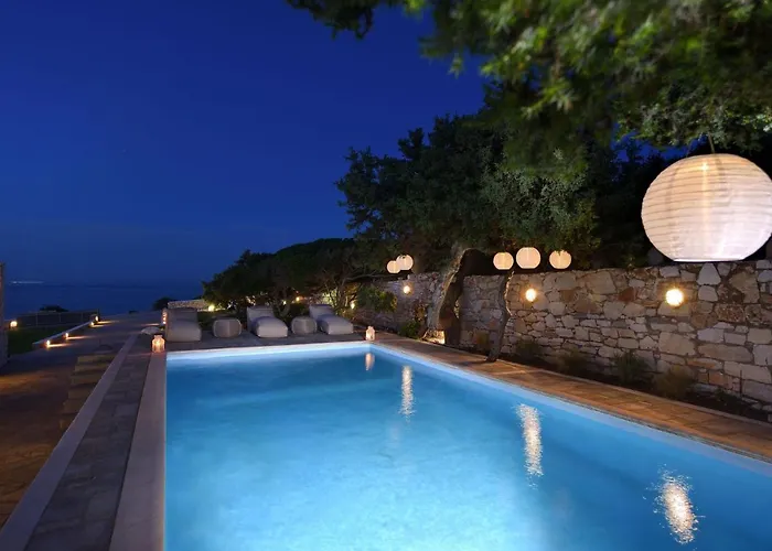 Executive Paros 5 Bedrooms Beachfront Supreme Beachfront Sea Ampelas