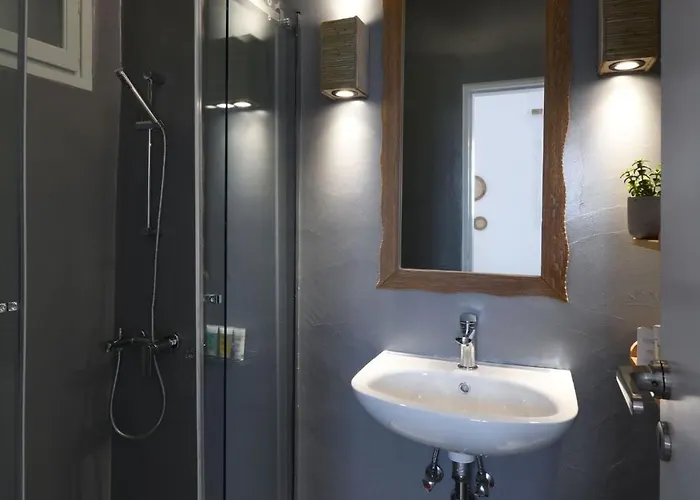 Executive Paros 5 Bedrooms Beachfront Supreme Beachfront Sea Ampelas